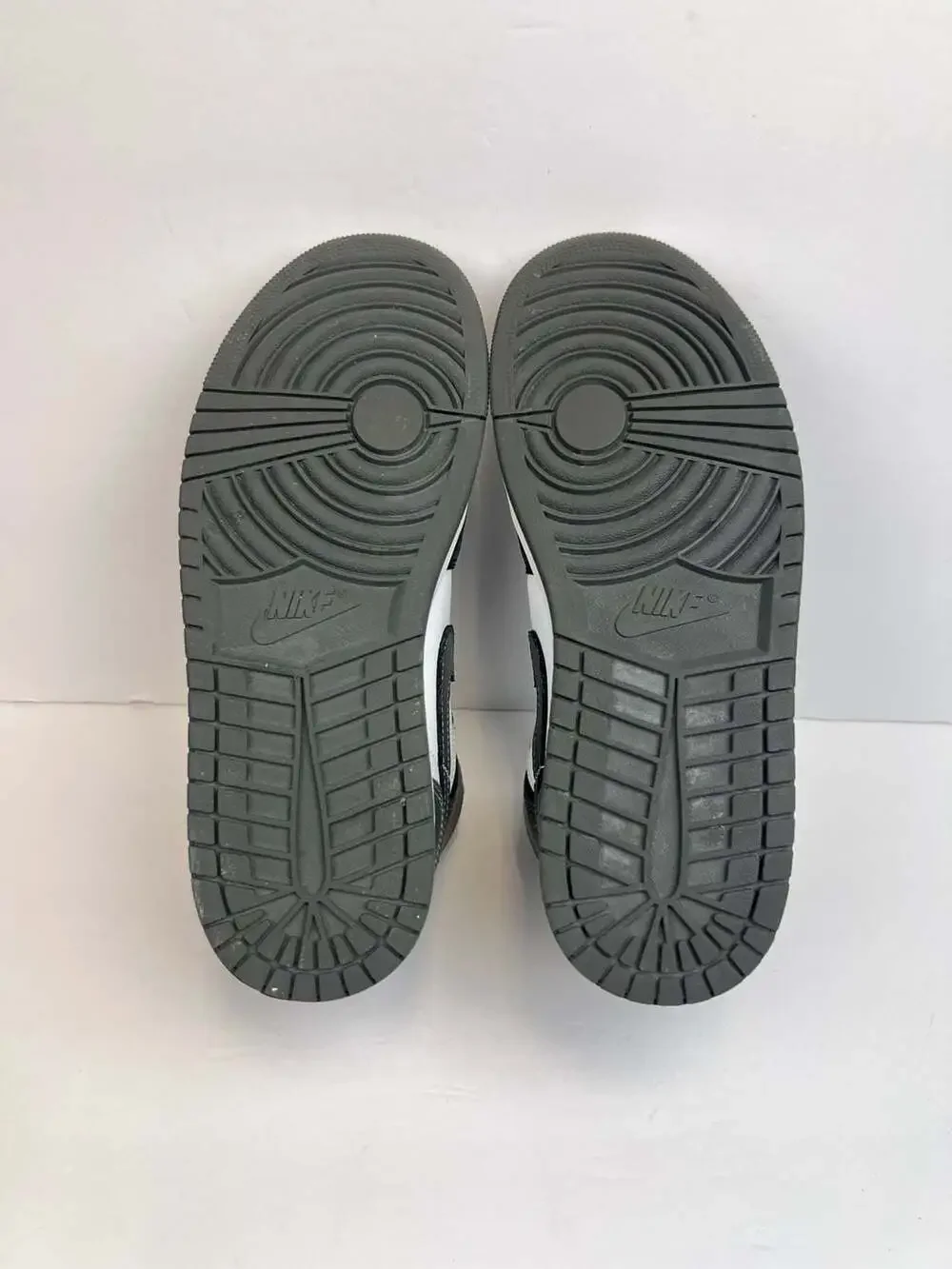 Nike Air Jordan 1 Mid 'Iron Grey' Black White Basketball Sneakers (DQ8426-001)